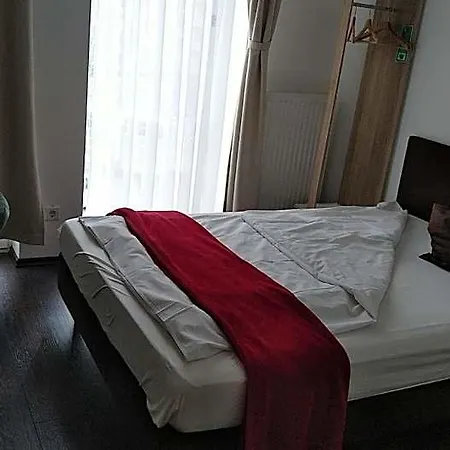 Gemini Self Check-in Hotel