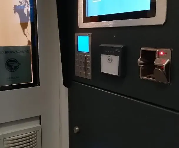 Отель Gemini 3*