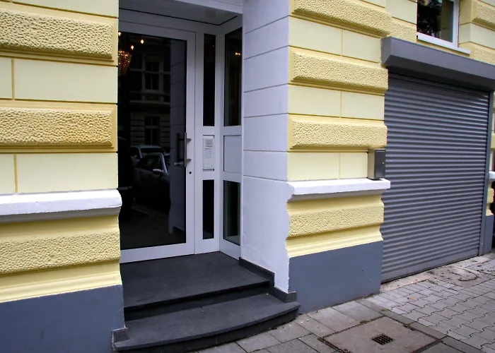 Отель Gemini 3*