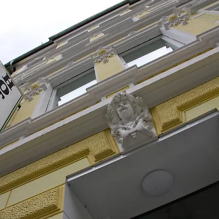 Gemini Hotel Dusseldorf